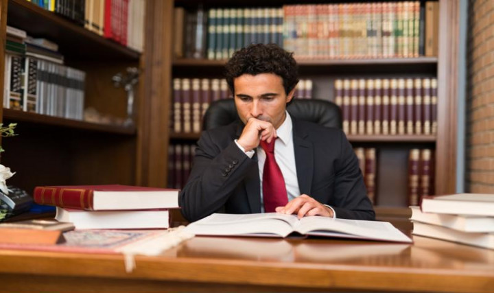 how to become a public defender